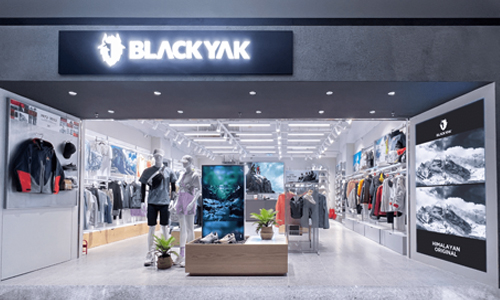 BLACKYAK布来亚克中国首家全球形象店亮相北京
